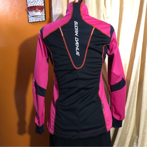 Bjorn Daehlie Soft Shell Active Jacket - Picture 5 of 8